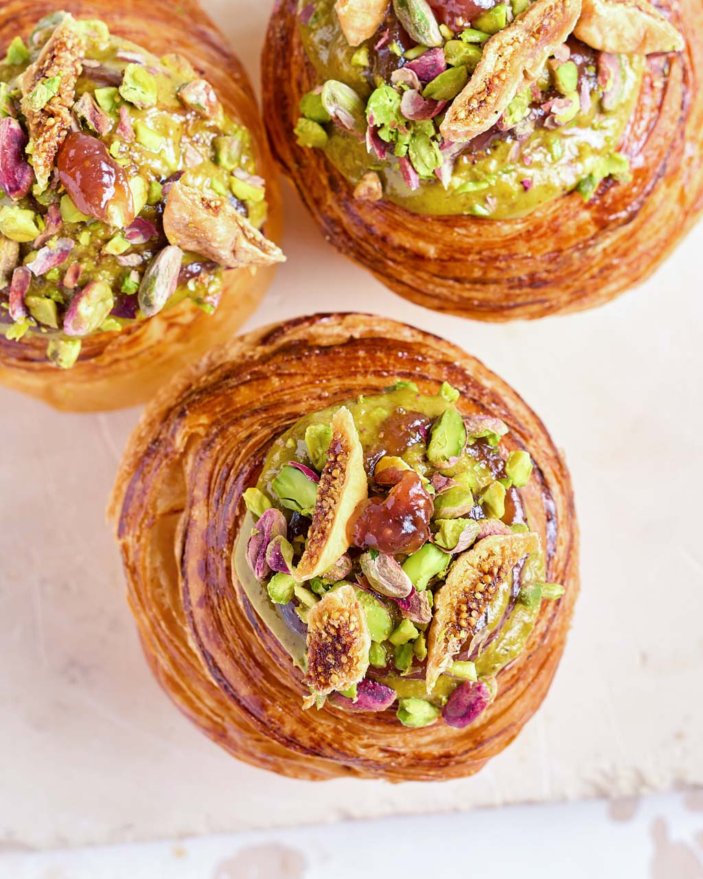 Pistachio Fig Cruffin